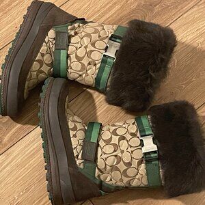 Like New Women's Coach Signature Mariette Fur Boots Brown and Green Size 8.5